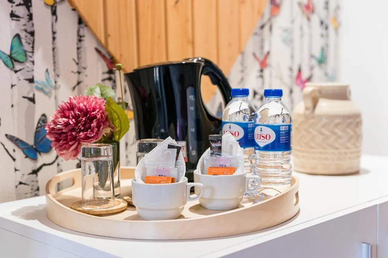 R3 Service - Five Senses In Coimbra Apartment