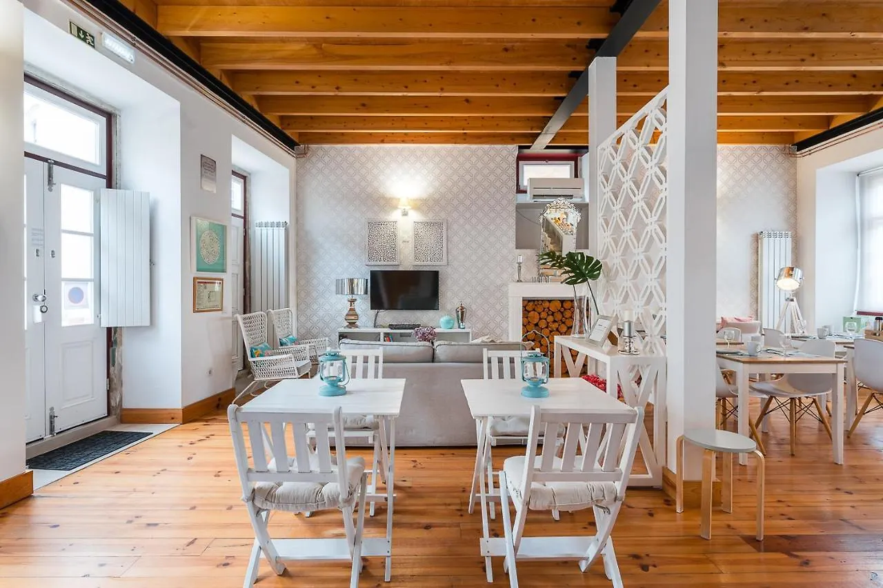 R3 Service - Five Senses In Coimbra Apartment